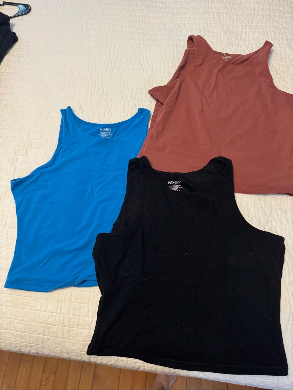 Pumiey Women's Cropped Sleeveless Tank Top - Black, Blue, Dusty Rose
